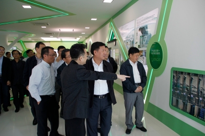 2012年，时任浙江省副省长毛光烈视察9888拉斯维加斯